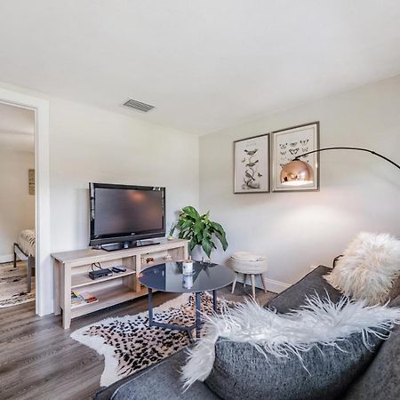 The Urban Nest Hotel Tampa Bagian luar foto