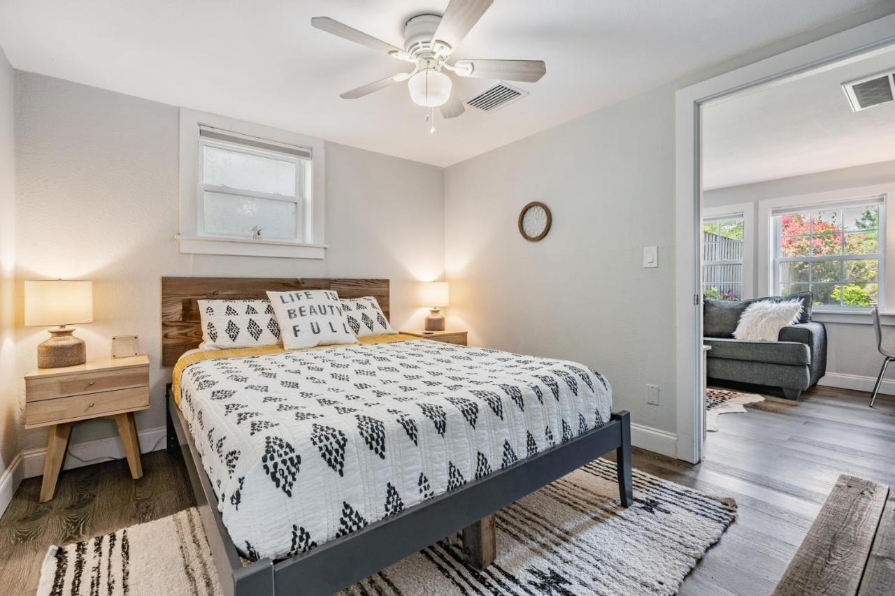 The Urban Nest Hotel Tampa Bagian luar foto