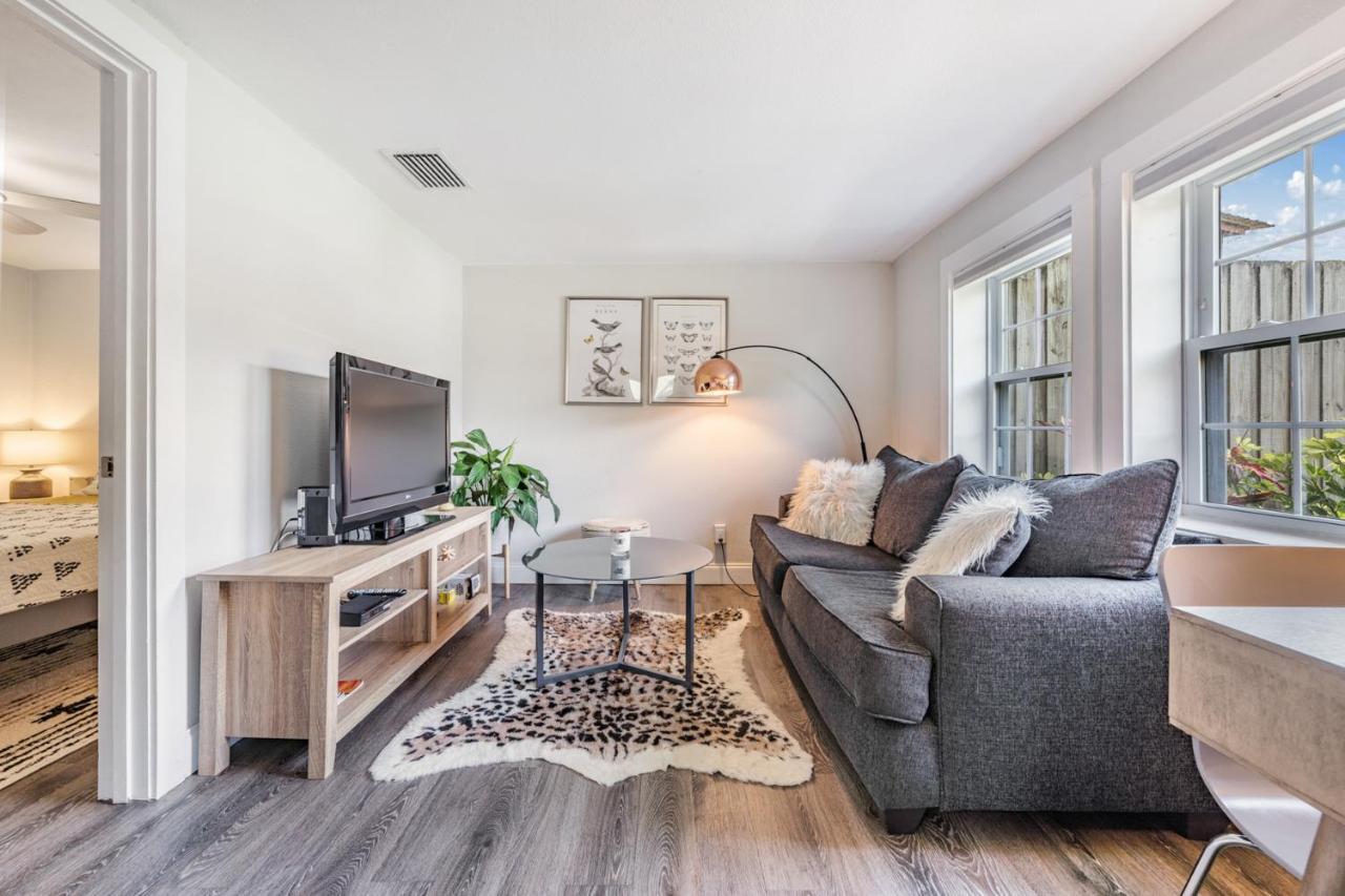 The Urban Nest Hotel Tampa Bagian luar foto