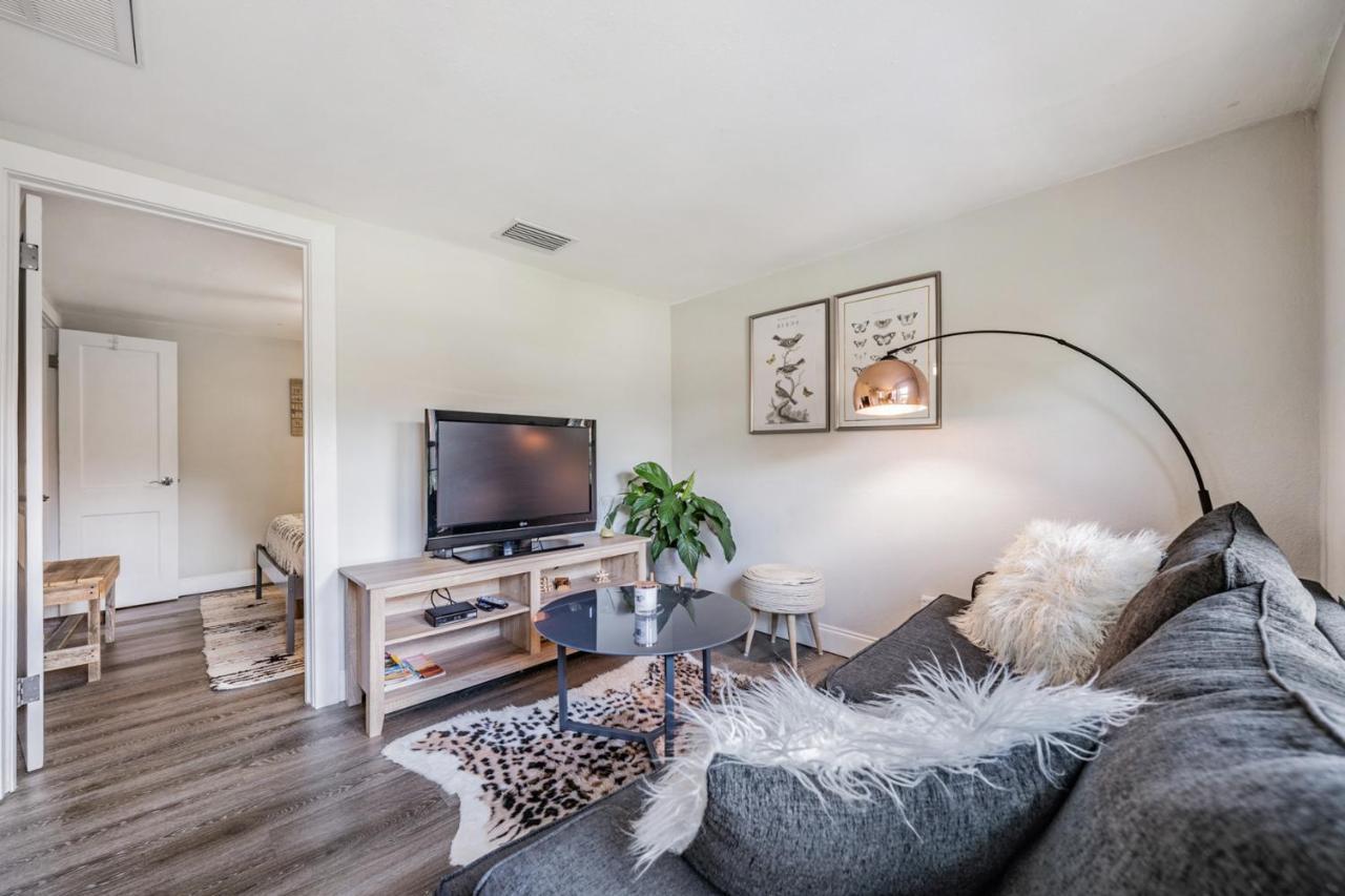 The Urban Nest Hotel Tampa Bagian luar foto